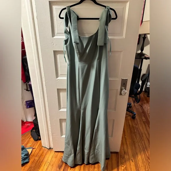 silk white bridesmaid dresses Silk White Off-The-Shoulder Column Gown 14 / Silk White